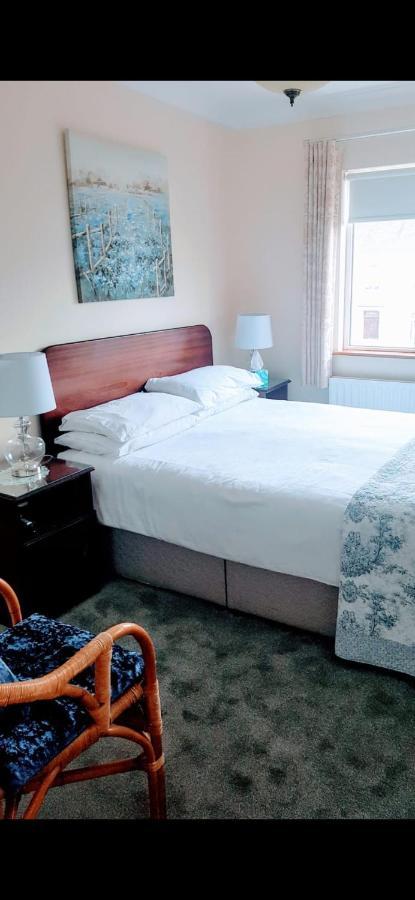 Asgard Guest House กัลเวย์ ภายนอก รูปภาพ